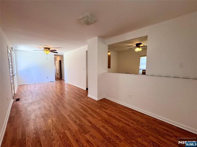 1 Cedar Lane, Paramus, NJ 07652
