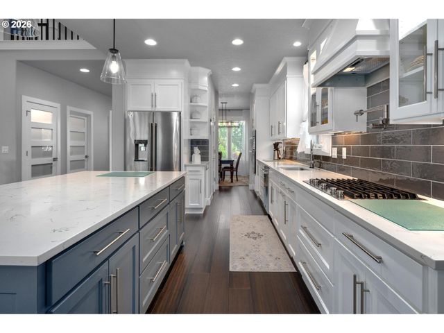 570 Nw 11TH Ave, Canby, OR 97013