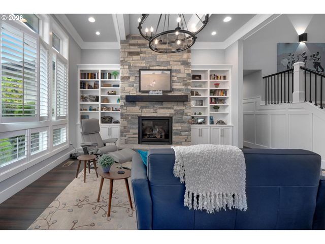 570 Nw 11TH Ave, Canby, OR 97013