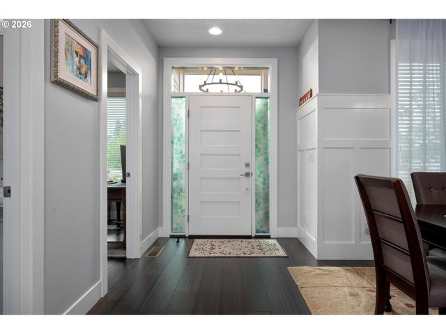 570 Nw 11TH Ave, Canby, OR 97013