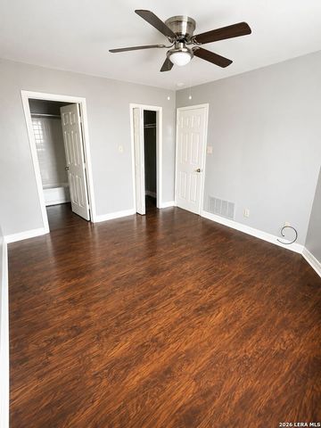 11610 Vance Jackson Rd Apt 867, San Antonio, TX 78230