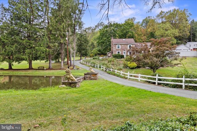 875 VALLEY RD, Marysville, PA 17053