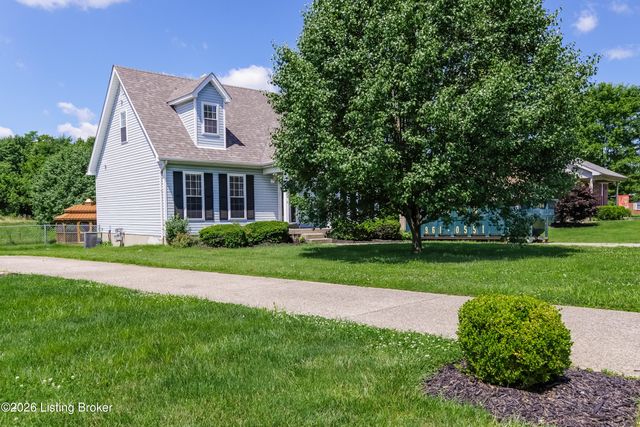 13009 Lavenia Ln, Louisville, KY 40272