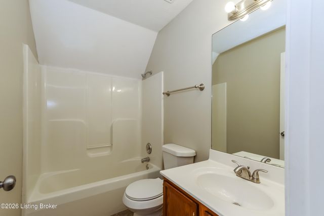 13009 Lavenia Ln, Louisville, KY 40272