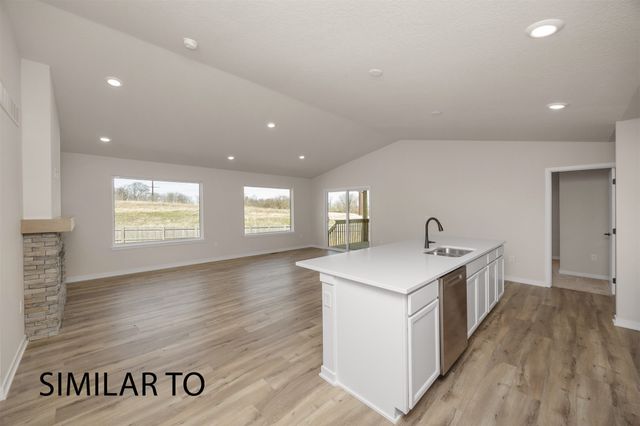 1517 Maple Street, Granger, IA 50109