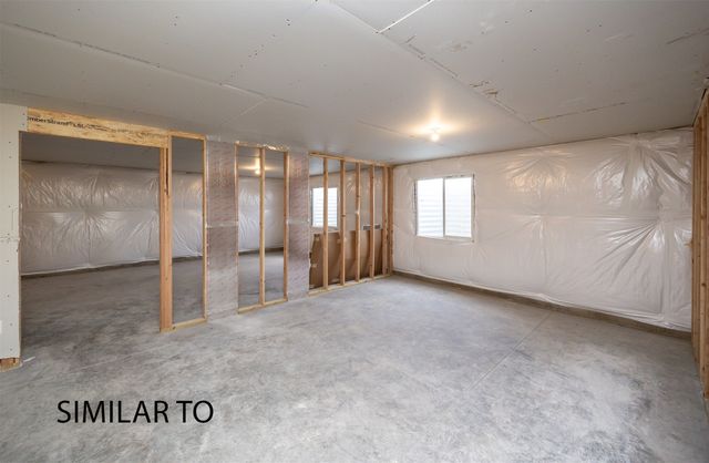 1517 Maple Street, Granger, IA 50109