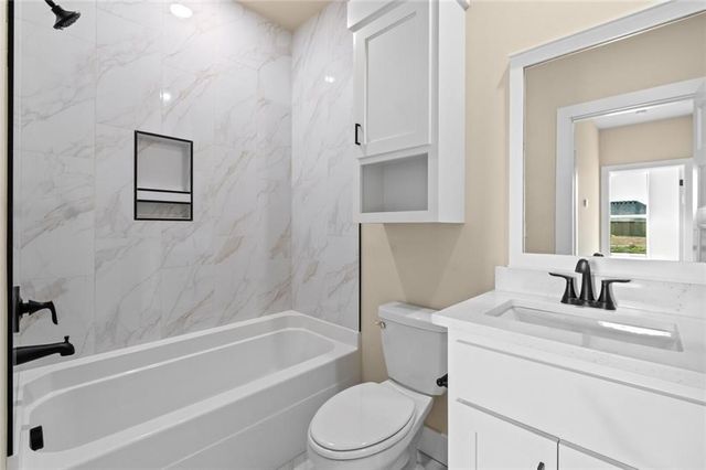 1851 Utopia Street, Centerton, AR 72719