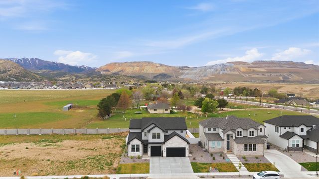 13334 S HENNING CIR, Herriman, UT 84096