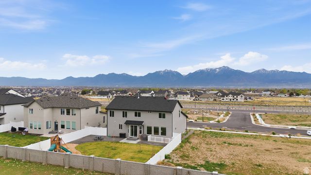 13334 S HENNING CIR, Herriman, UT 84096