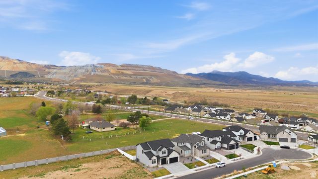 13334 S HENNING CIR, Herriman, UT 84096