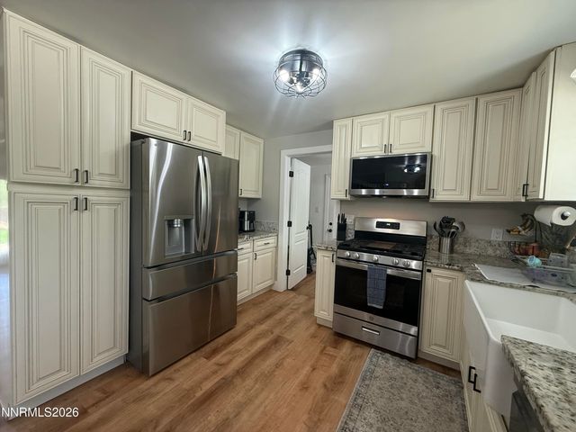 4090 Capitol View Drive, Carson City, NV 89701