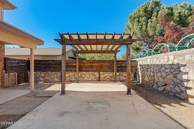 14045 Tierra Vianey Drive, El Paso, TX 79938