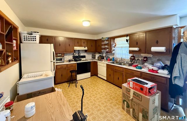 21 Marshall Street, West Haven, CT 06516