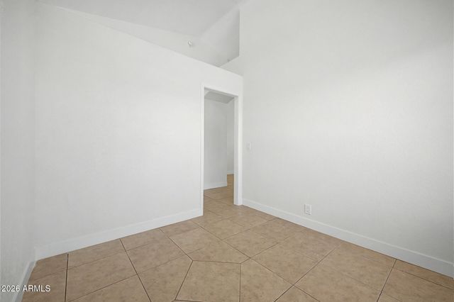 6802 W CRITTENDEN Lane, Phoenix, AZ 85033