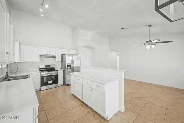 6802 W CRITTENDEN Lane, Phoenix, AZ 85033