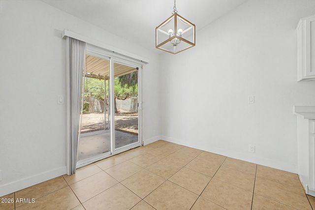 6802 W CRITTENDEN Lane, Phoenix, AZ 85033