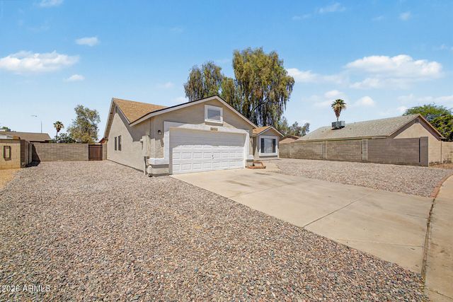 6802 W CRITTENDEN Lane, Phoenix, AZ 85033
