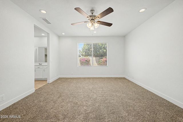 6802 W CRITTENDEN Lane, Phoenix, AZ 85033