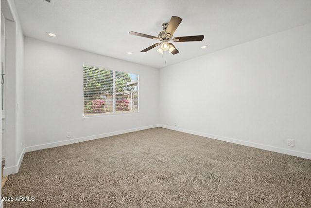 6802 W CRITTENDEN Lane, Phoenix, AZ 85033