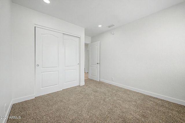 6802 W CRITTENDEN Lane, Phoenix, AZ 85033