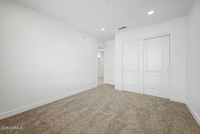6802 W CRITTENDEN Lane, Phoenix, AZ 85033