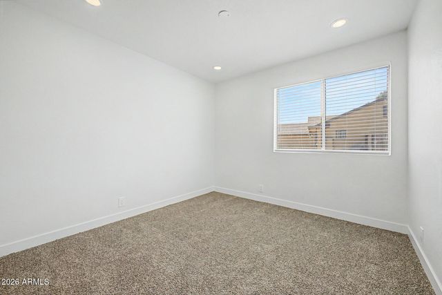 6802 W CRITTENDEN Lane, Phoenix, AZ 85033