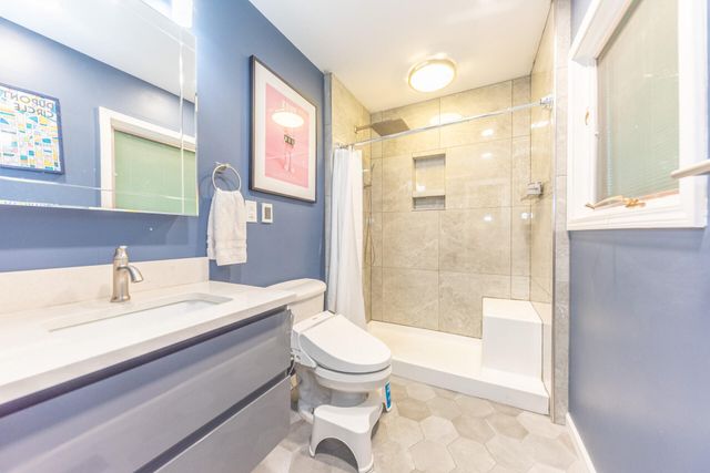 2841 Pebble Creek Drive, Ann Arbor, MI 48108