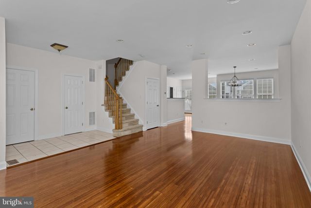 103 ELY CRES, Robbinsville, NJ 08691