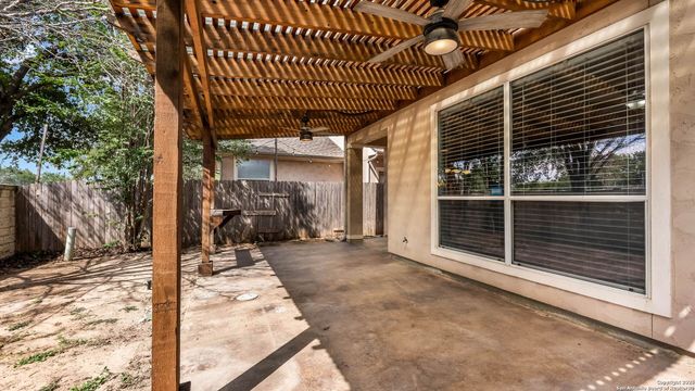 6932 Abbey Falls, San Antonio, TX 78249