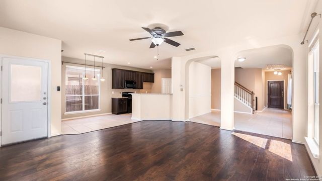 6932 Abbey Falls, San Antonio, TX 78249