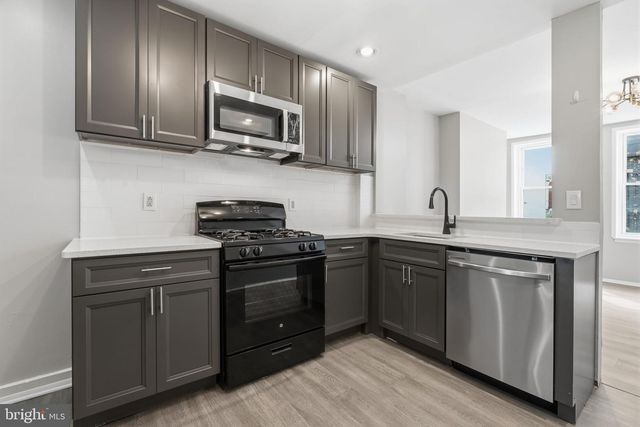 1449 N DOVER ST, Philadelphia, PA 19121