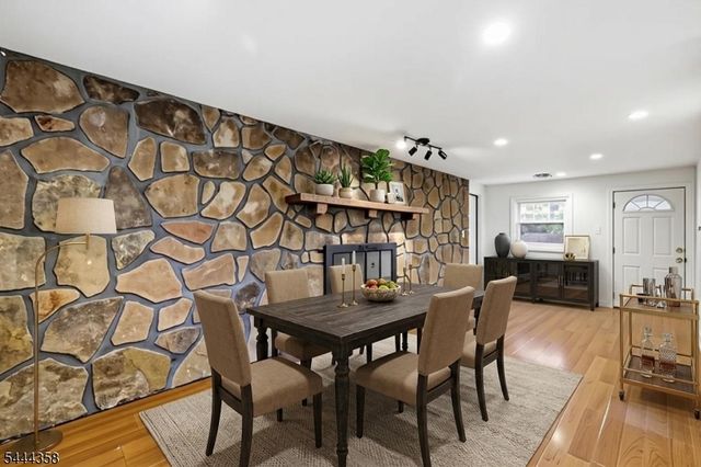 264 Vanderveer Rd, Bridgewater Twp., NJ 08807