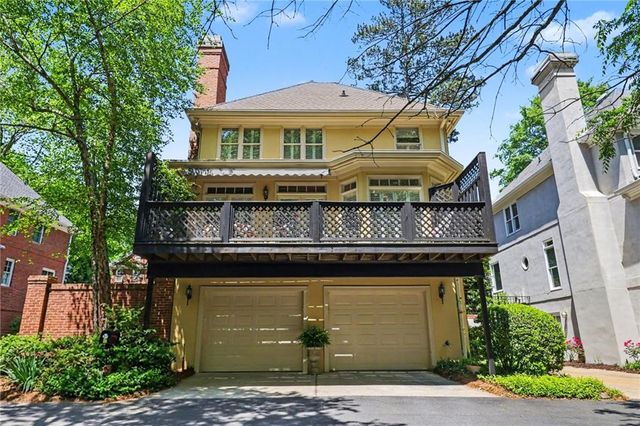 1138 Brookhaven Row NE, Brookhaven, GA 30319