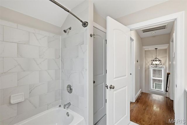 2843 January Avenue, St Louis, MO 63139