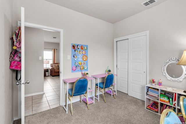 5919 POOLSIDE PARK, Converse, TX 78109