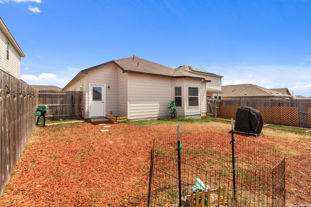 5919 POOLSIDE PARK, Converse, TX 78109