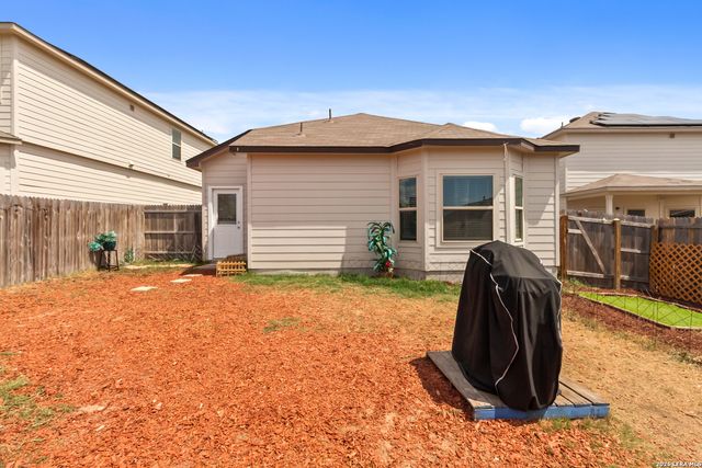 5919 POOLSIDE PARK, Converse, TX 78109