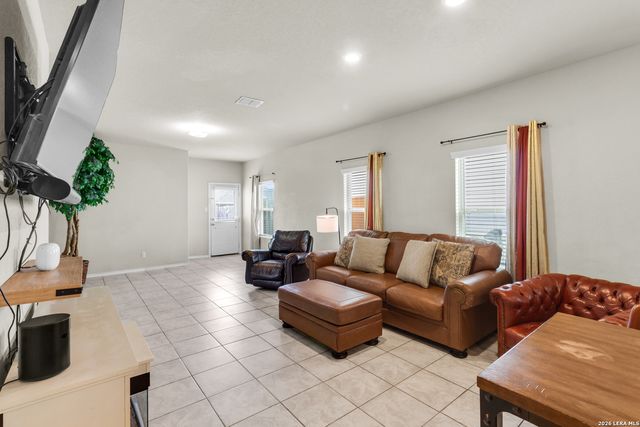 5919 POOLSIDE PARK, Converse, TX 78109