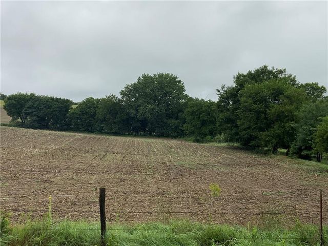 14165 206th Street, Linwood, KS 66052