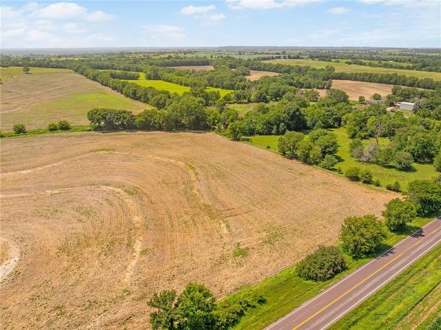 14165 206th Street, Linwood, KS 66052