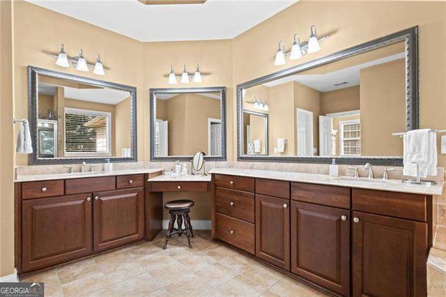 2961 Rivergreen Lane SE, Atlanta, GA 30339