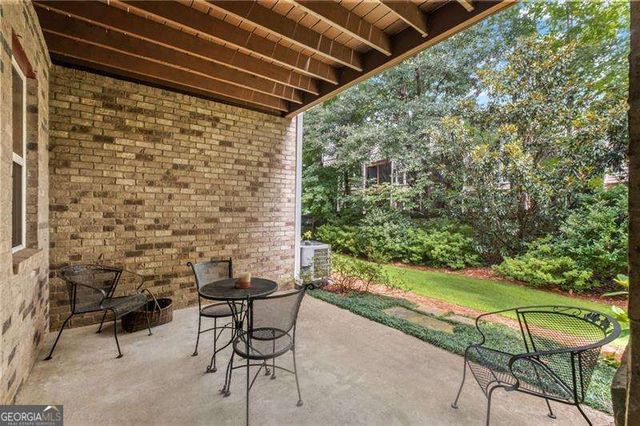 2961 Rivergreen Lane SE, Atlanta, GA 30339