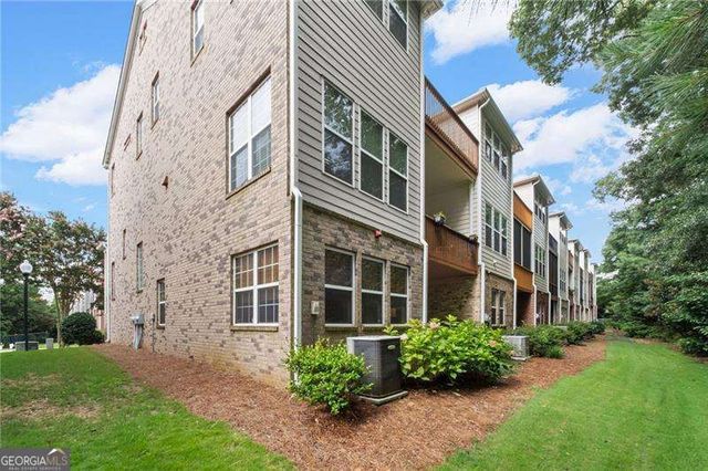 2961 Rivergreen Lane SE, Atlanta, GA 30339