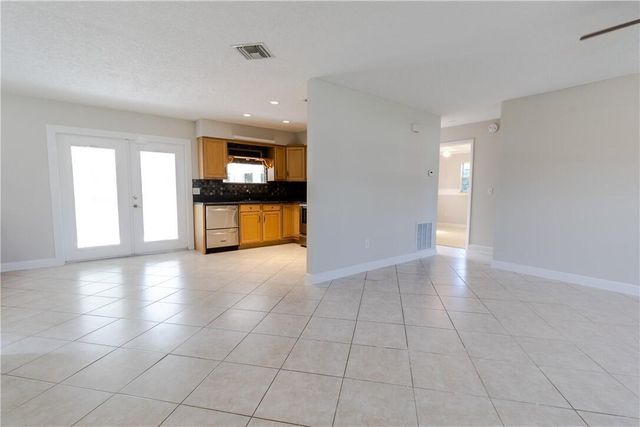 874 Blossom, Sebastian, FL 32958