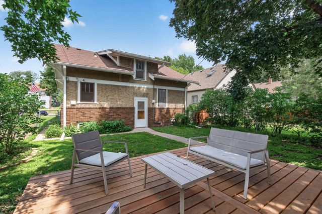 658 Nebraska Avenue E, Saint Paul, MN 55106