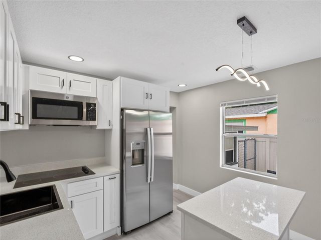 1900 25TH STREET S, St Petersburg, FL 33712