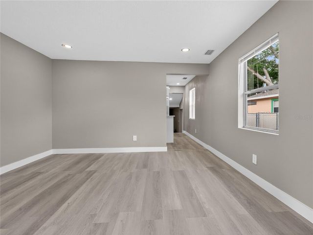1900 25TH STREET S, St Petersburg, FL 33712