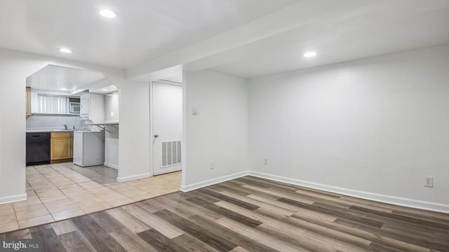 1018 SERRILL AVE, Lansdowne, PA 19050
