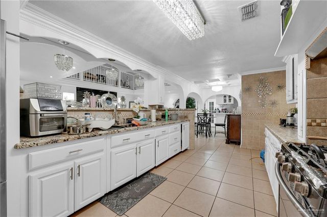 12022 E State Highway 107, La Blanca, TX 78558