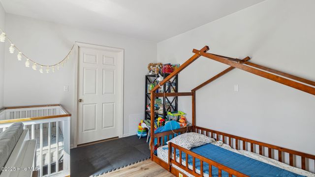 107 Pinnacle Court, West End, NC 27376